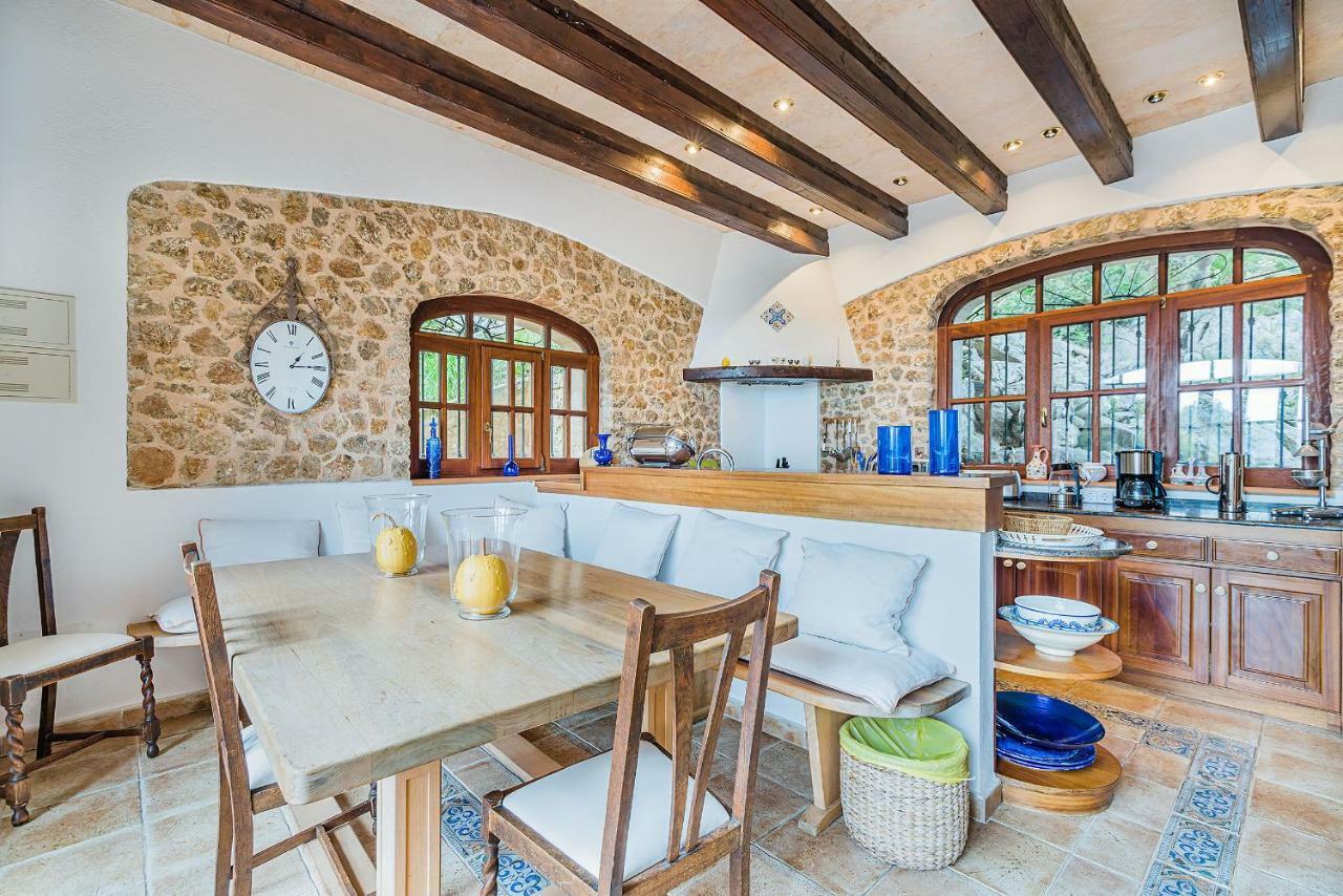 Villa Finca La Belleza à Pollença Extérieur photo